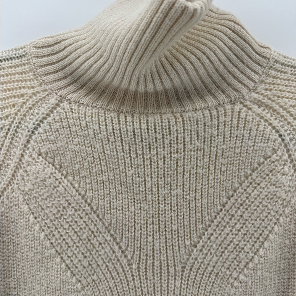 Five Oaks GuideBoat Company
Alpaca Merino Wool Chunky
Turtleneck Sweater Sz S - Picture 2 of 6